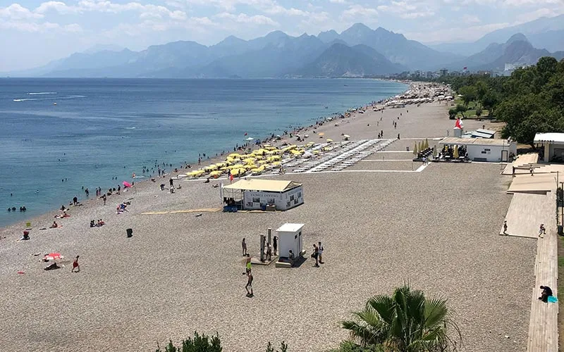 Scenic view of Konyaaltı Beach in Turkey